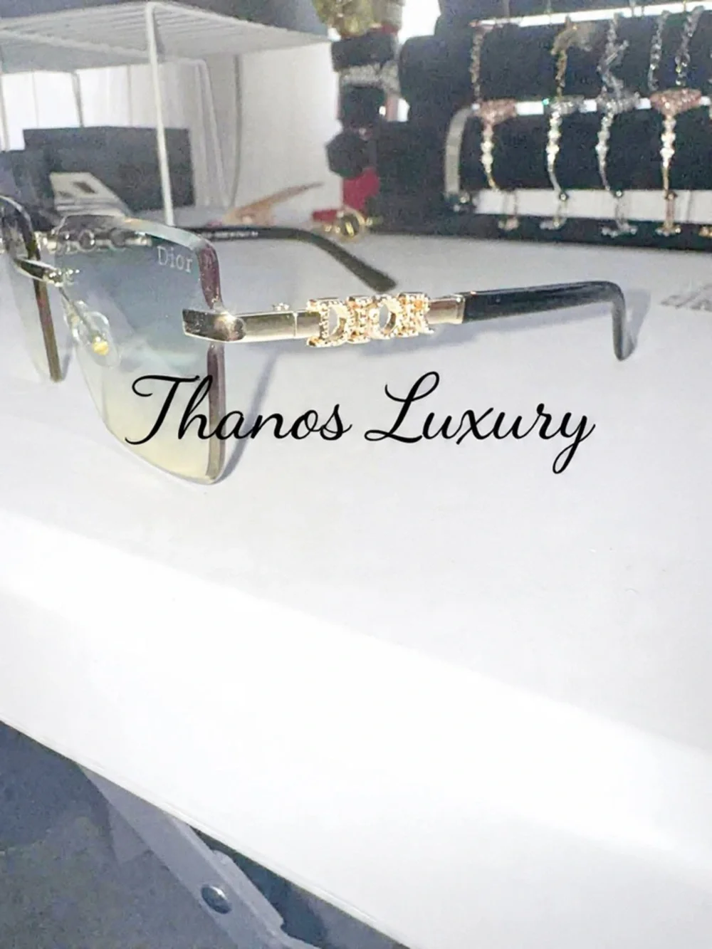 ThanosLuxury DIOR! NOT (Mystery Handbag INCL) - Picture 4 of 7